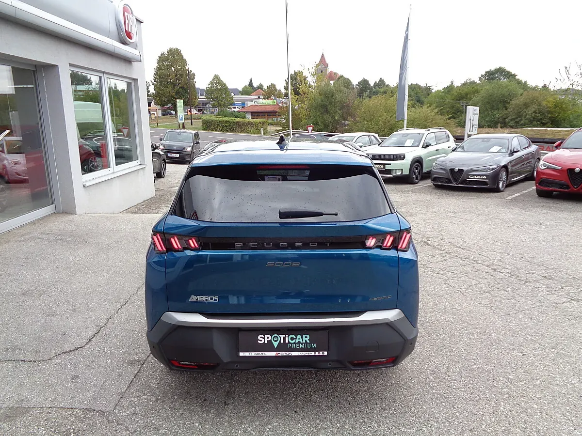 Peugeot 5008 2025 photo 3