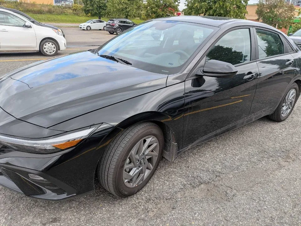 Hyundai Elantra 2026 photo 2