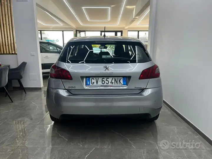 Peugeot 308 2019 photo 5