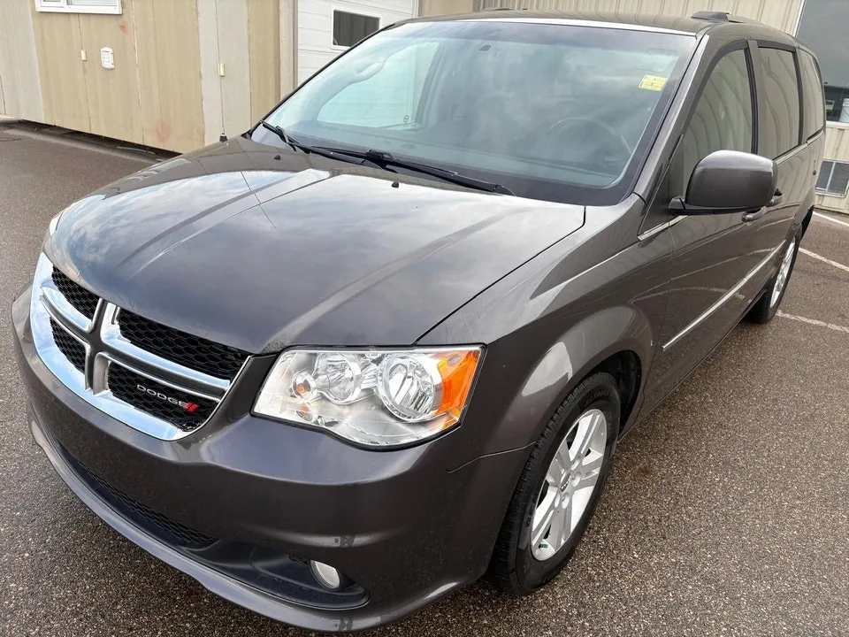 Dodge Grand Caravan 2017 photo 3