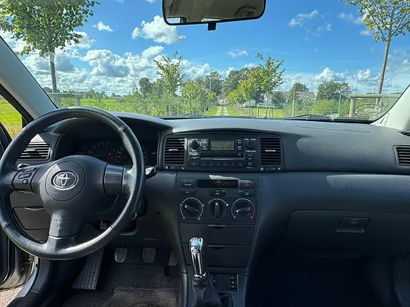 Toyota Corolla 2004 photo 5