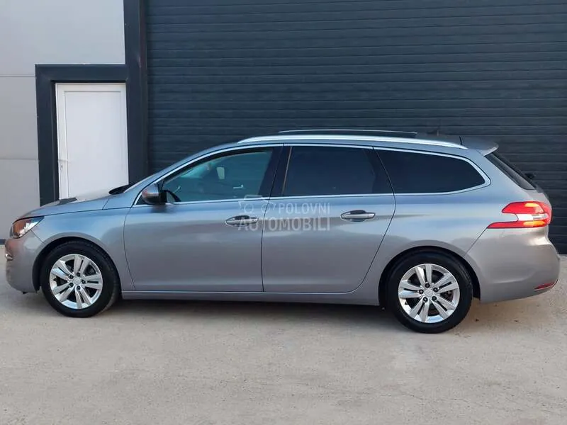 Peugeot 308 2014 photo 5
