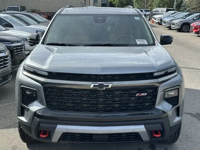 Chevrolet Traverse 2027 photo 2