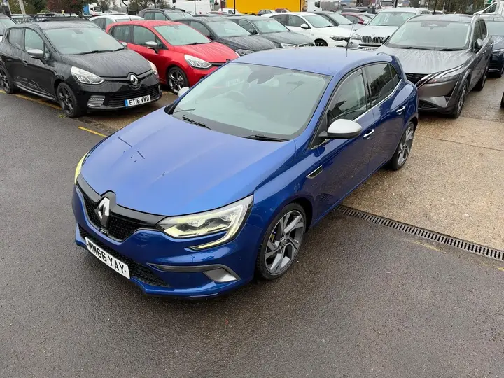 Renault Megane 2016 photo 2