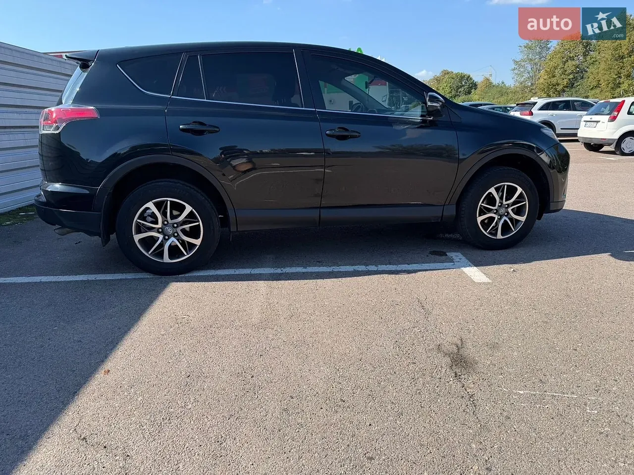 Toyota Rav4 2018 photo 4