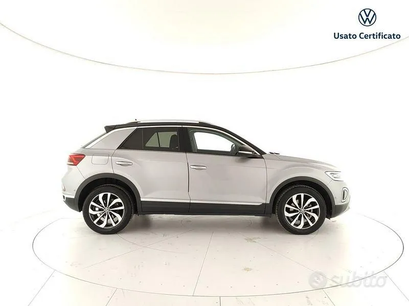 Volkswagen T-Roc 2023 photo 4