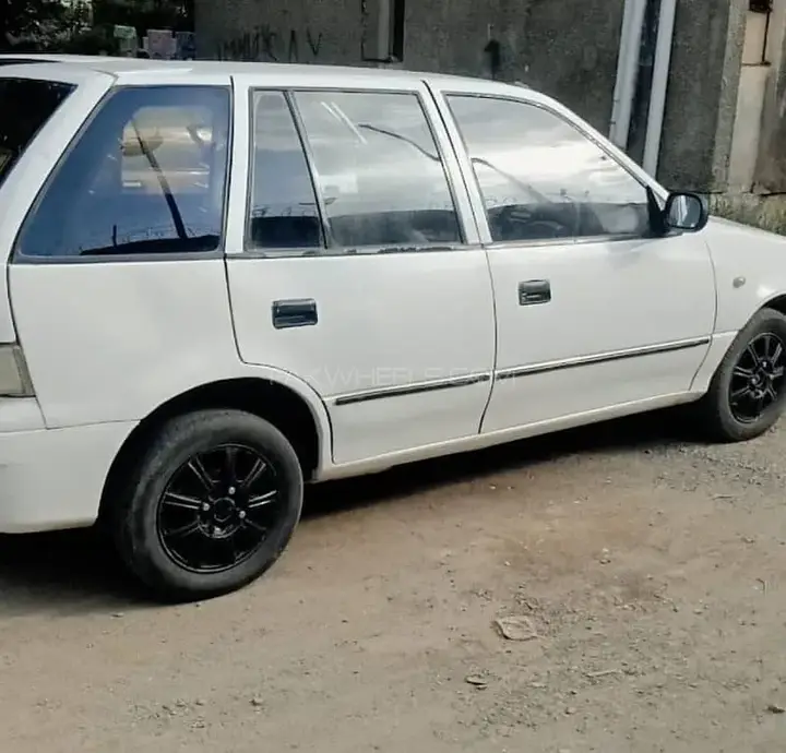 Suzuki Cultus