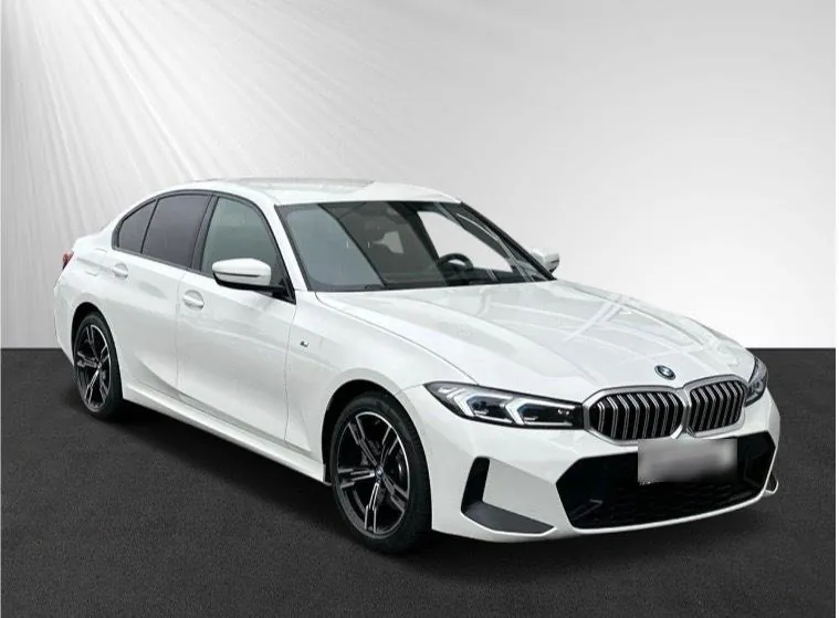 BMW 330E