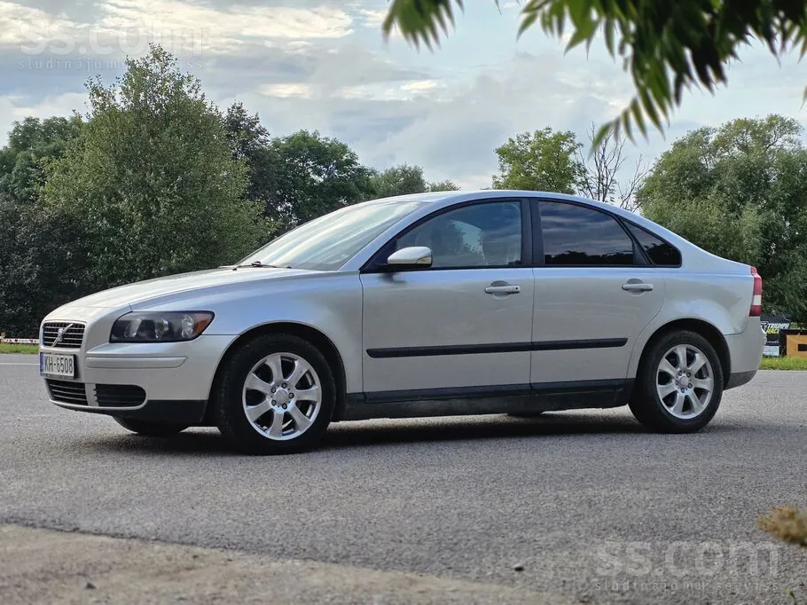 Volvo S40 2004 photo 3