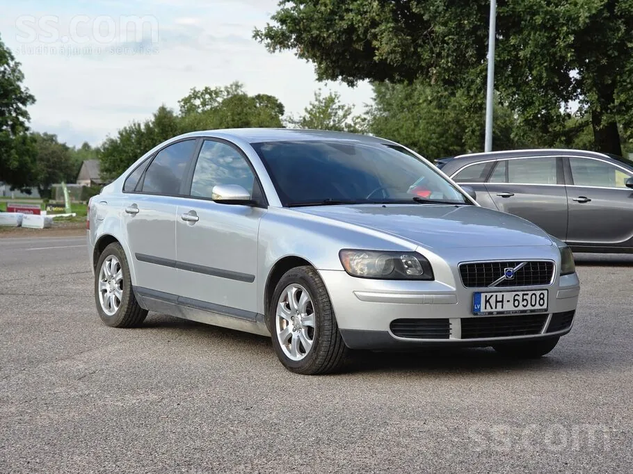 Volvo S40 2004 photo 4