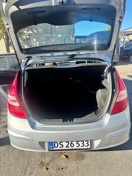 Hyundai I30 2010 photo 4