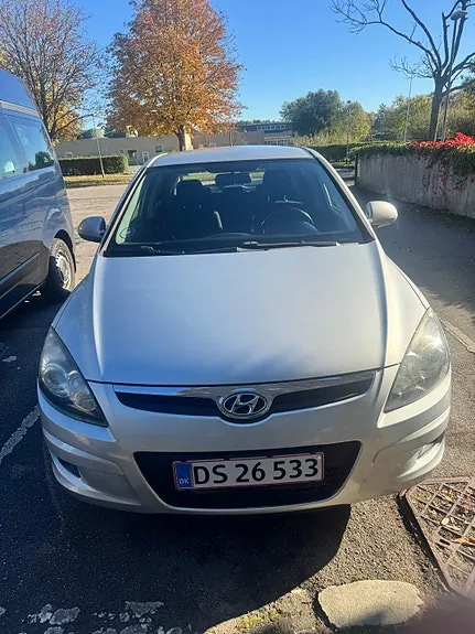 Hyundai I30 2010 photo 2