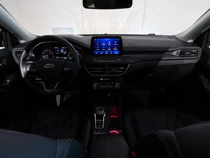 Ford Focus 2019 photo 2