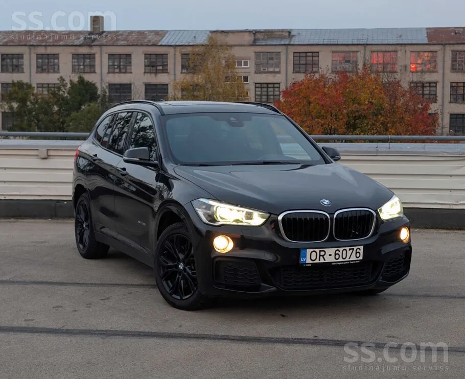 BMW X1 2017 photo 2