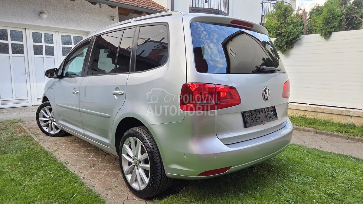 Volkswagen Touran 2014 photo 5