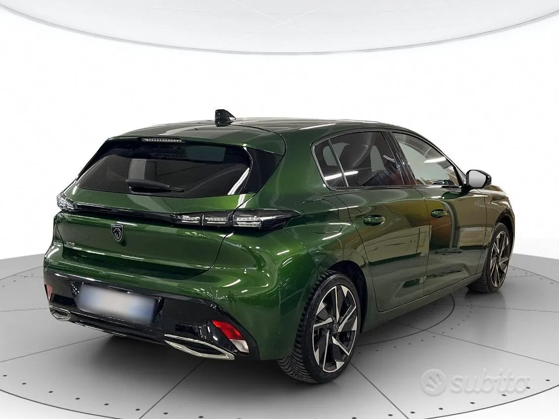 Peugeot 308 2023 photo 3
