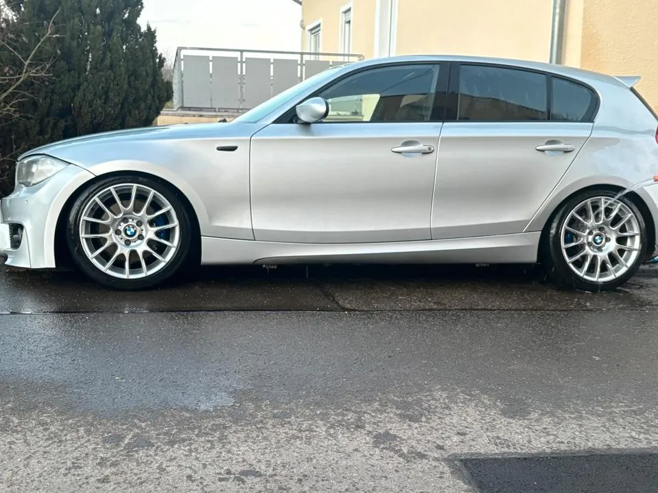 BMW 130I