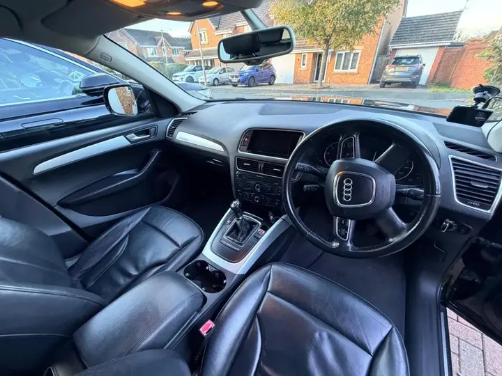 Audi Q5 2011 photo 4