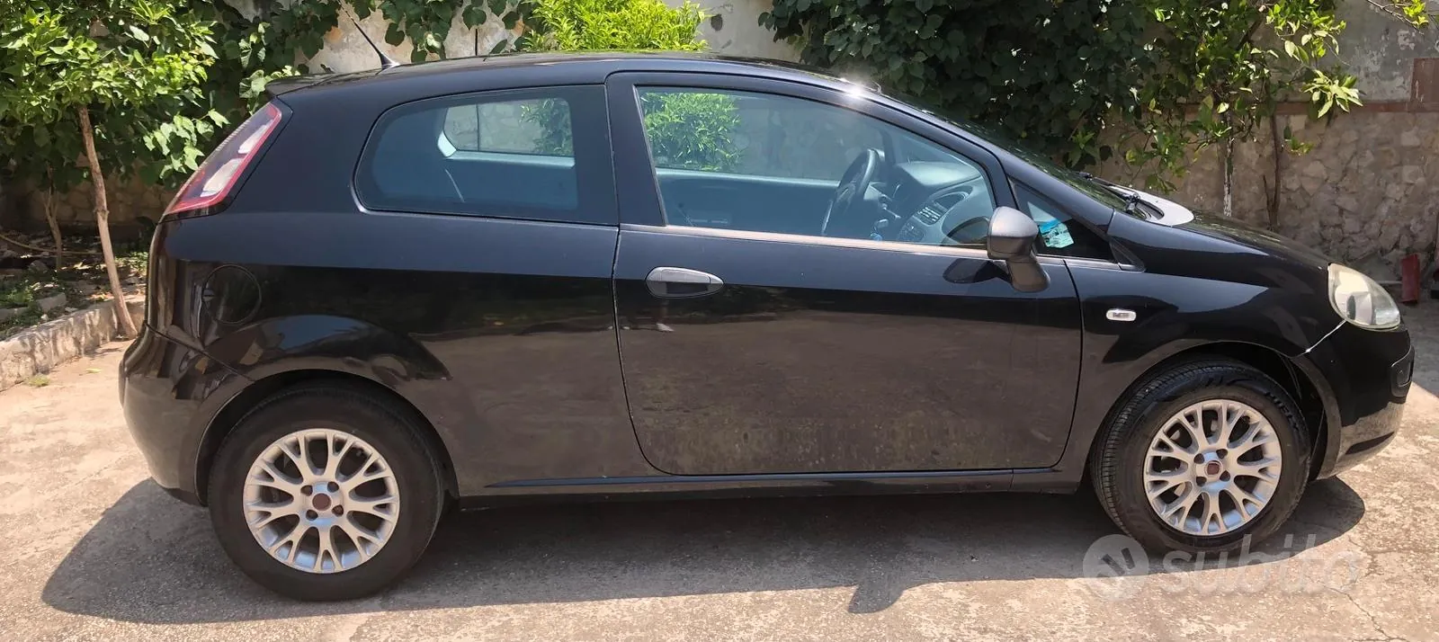 Fiat Punto Evo 2010 photo 3