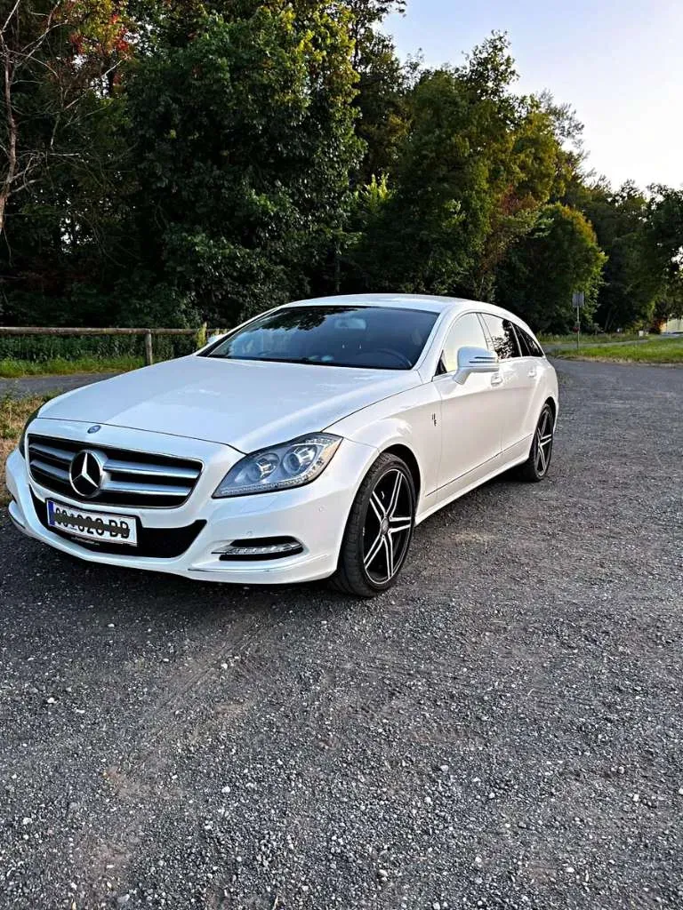 Mercedes-Benz Cls-Class 2013 photo 2
