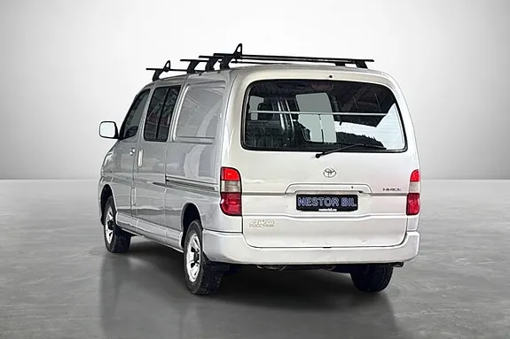 Toyota Hiace 2007 photo 5