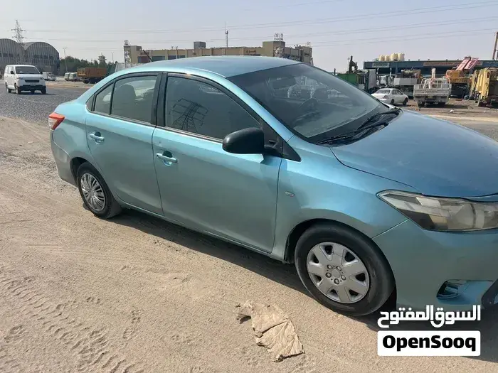 Toyota Yaris 2016 photo 3