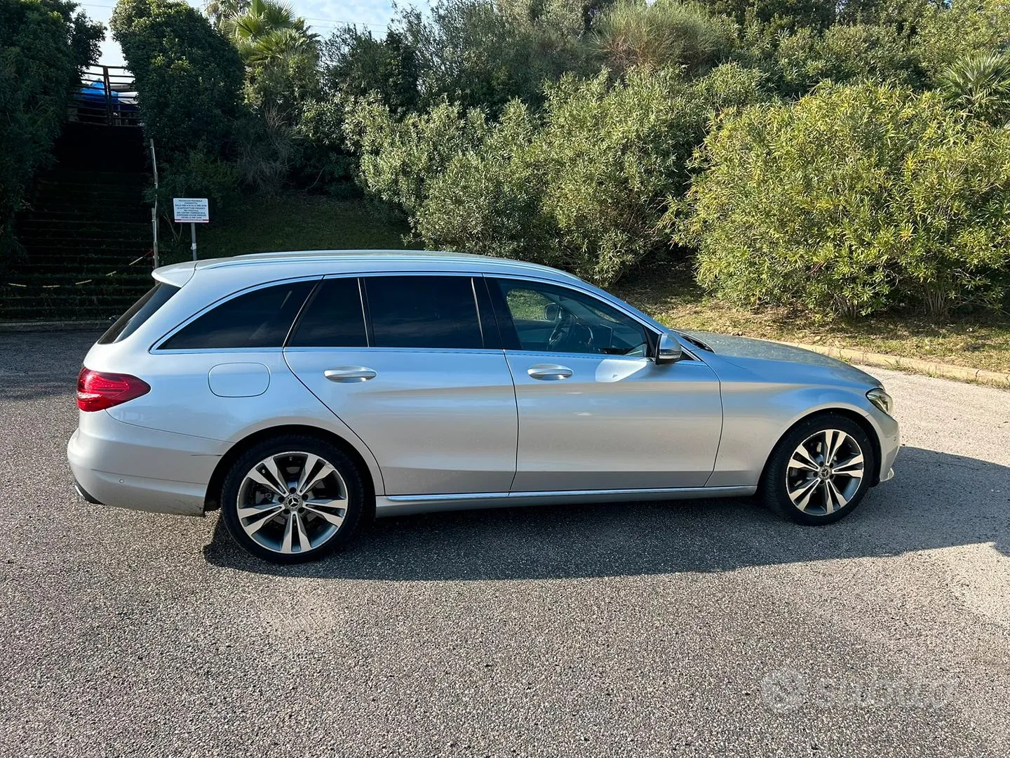 Mercedes-Benz C-Class 2017 photo 3