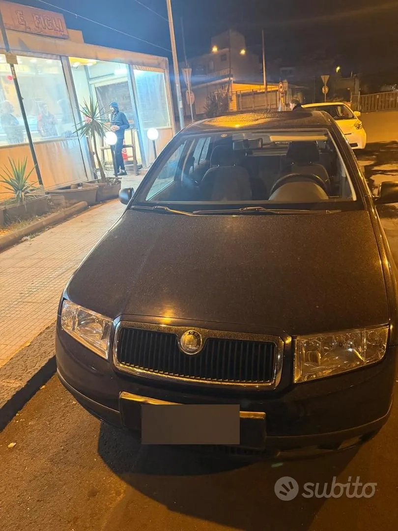 Skoda Fabia 2000 photo 3