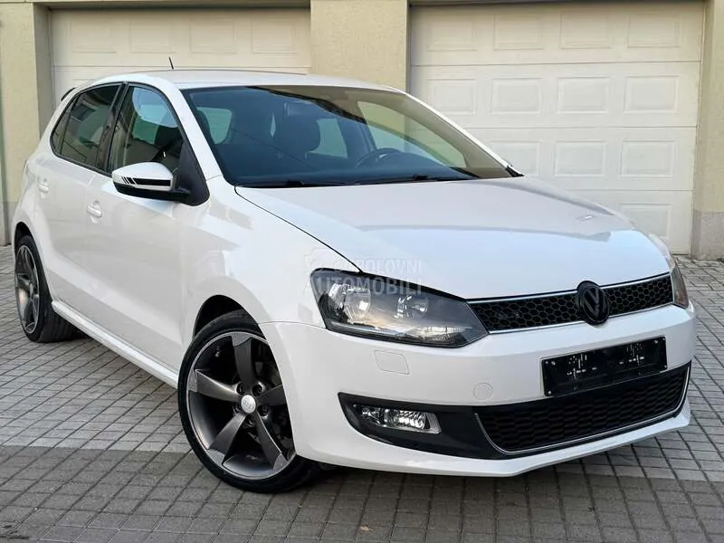 Volkswagen Polo 2010 photo 4