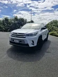 Toyota Highlander 2018 photo 3