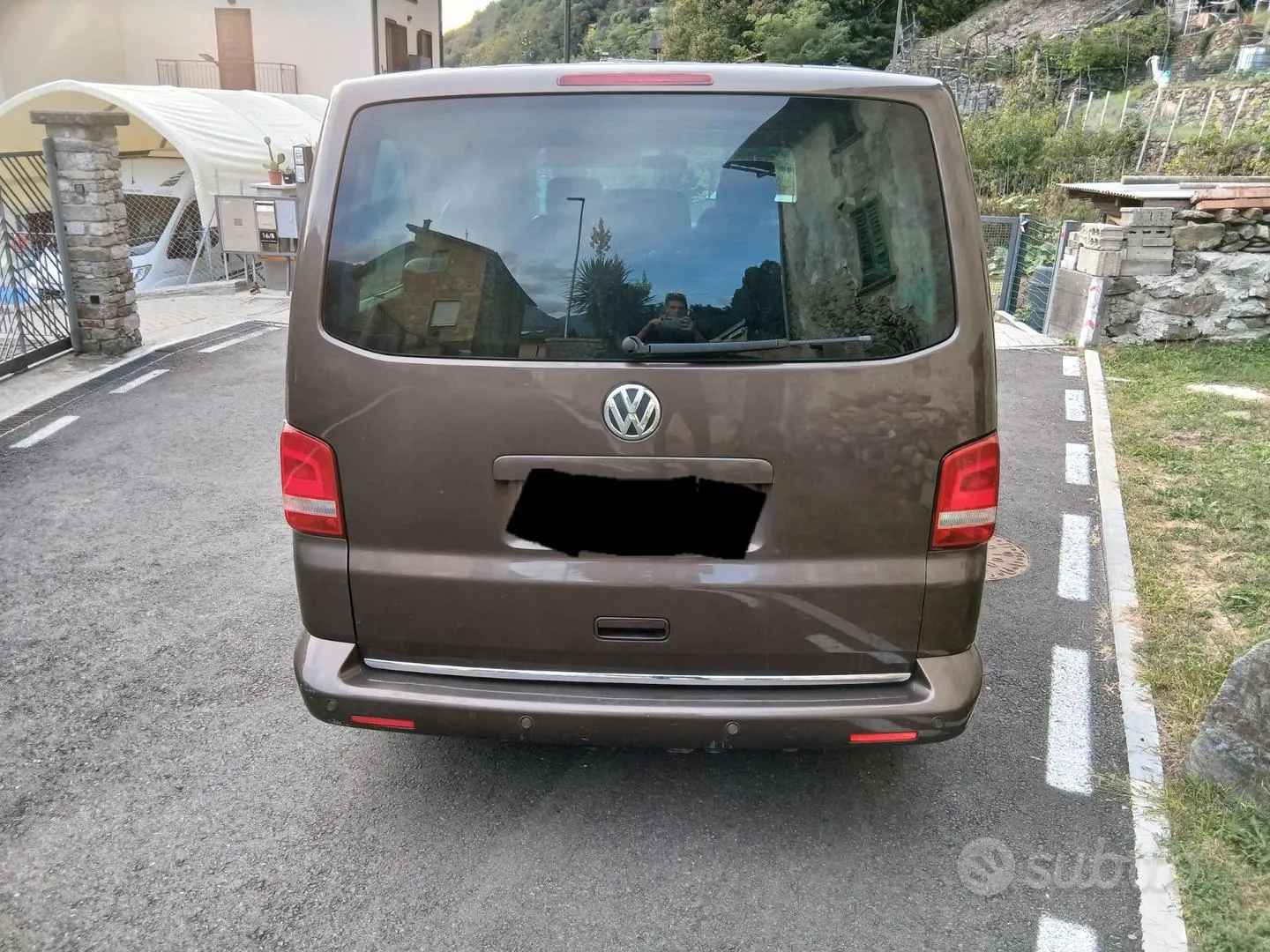 Volkswagen T5 2010 photo 3