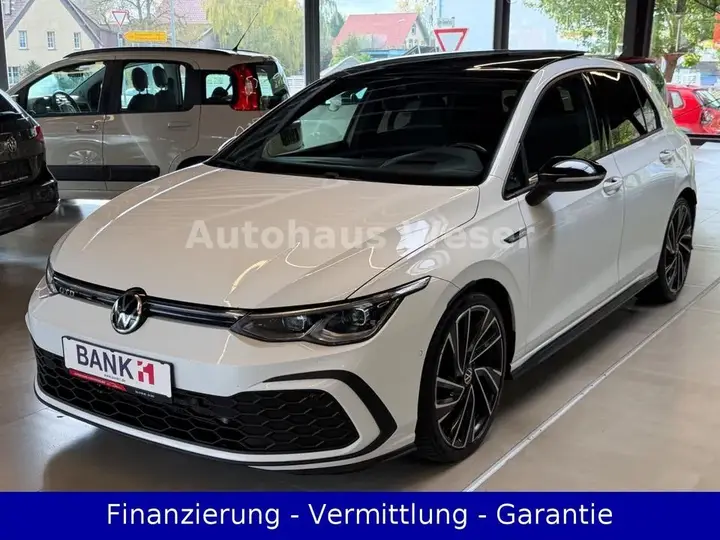 Volkswagen Golf Viii