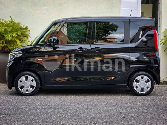 Mitsubishi Ek Space 2024 photo 5