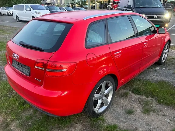 Audi A3 2011 photo 4