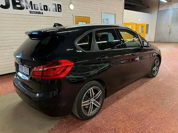 BMW 225Xe 2016 photo 4