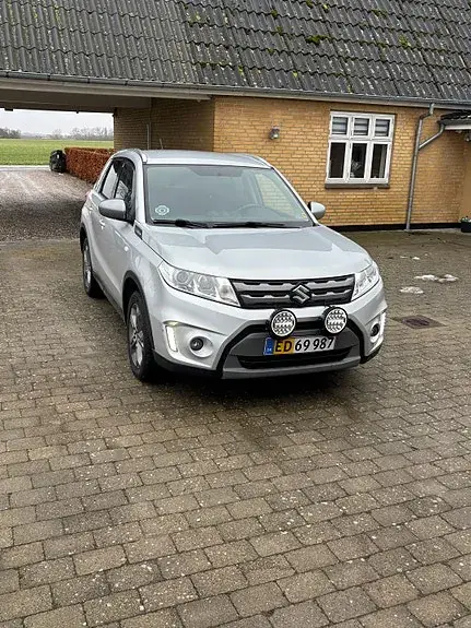 Suzuki Vitara 2015 photo 2