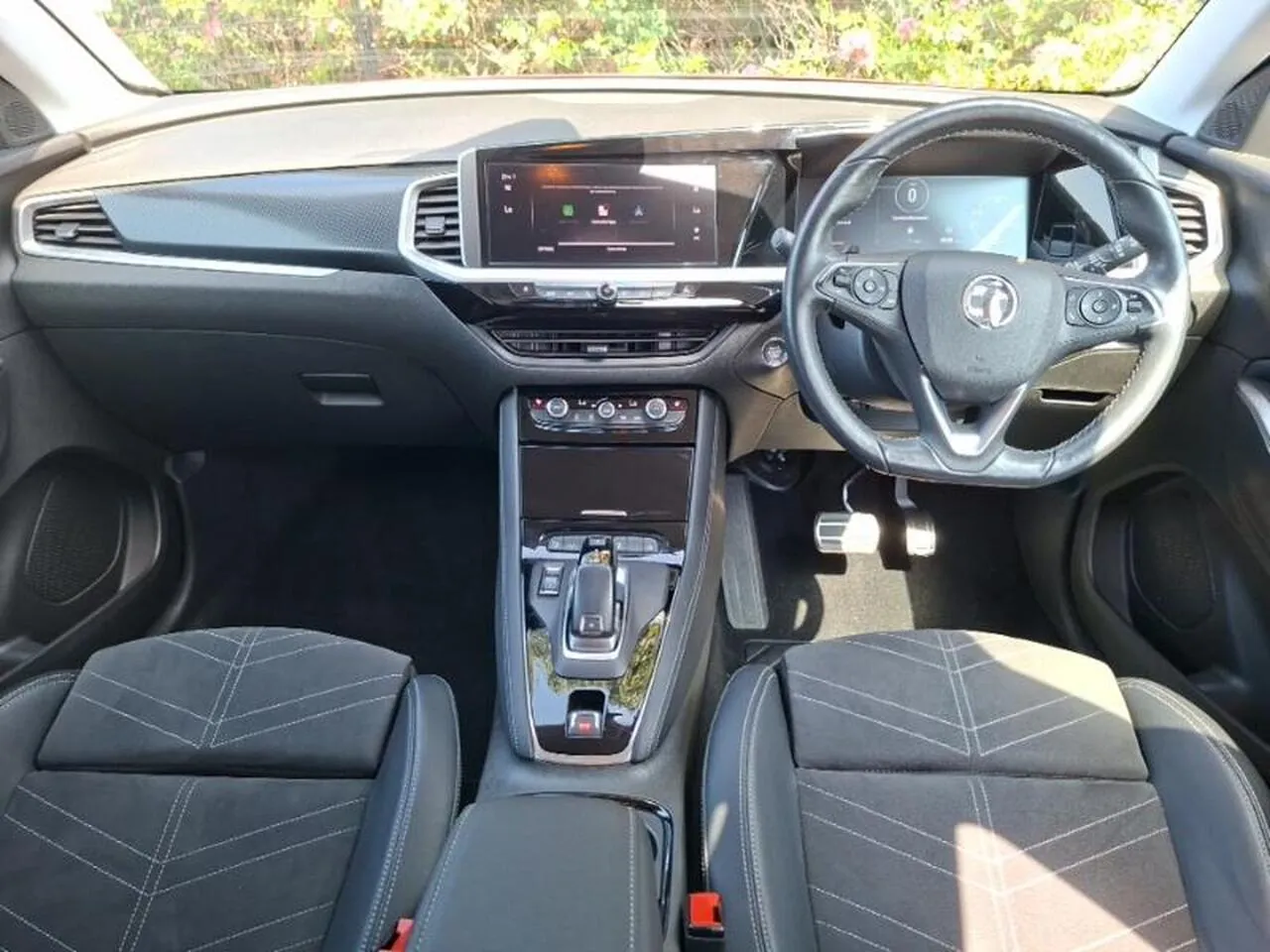 Vauxhall Grandland 2023 photo 3