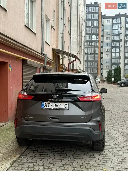 Ford Edge 2023 photo 3