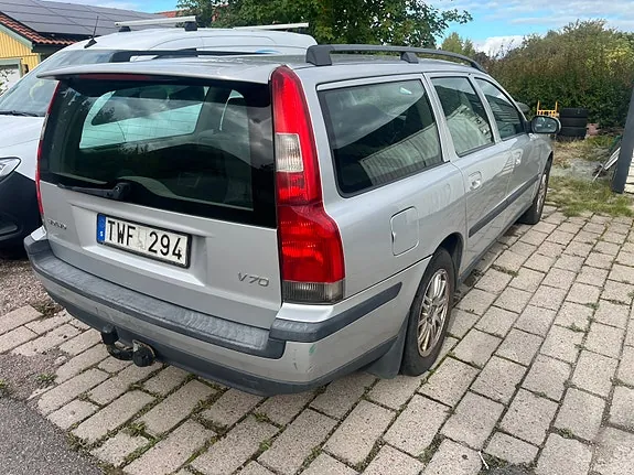 Volvo V70 2003 photo 3