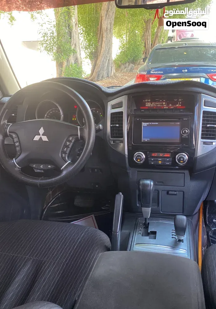 Mitsubishi Pajero 2017 photo 3