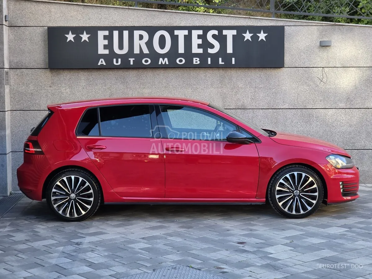 Volkswagen Golf 2013 photo 5