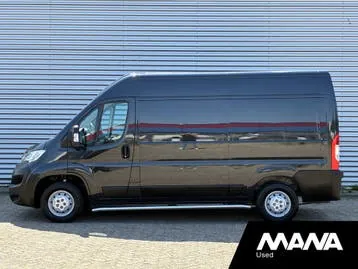 Opel Movano 2022 photo 2