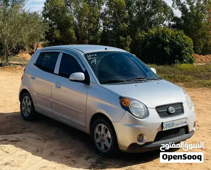 Kia Picanto 2010 photo 2