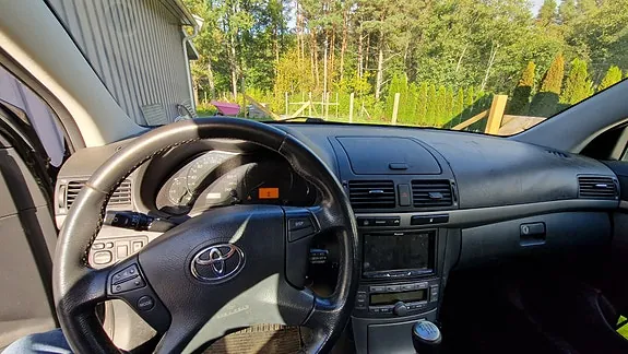 Toyota Avensis 2007 photo 2