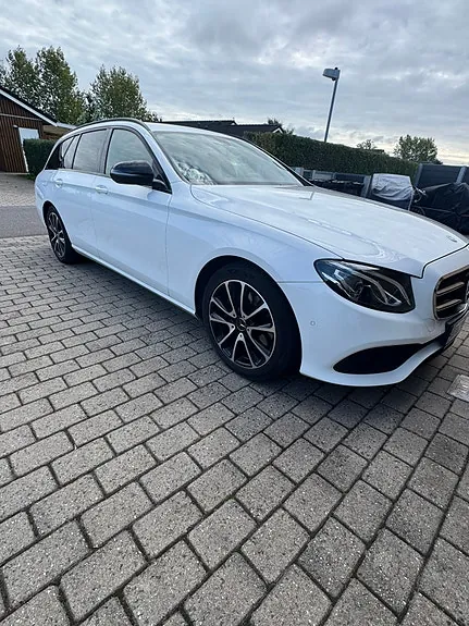 Mercedes-Benz E220 D 2016 photo 2