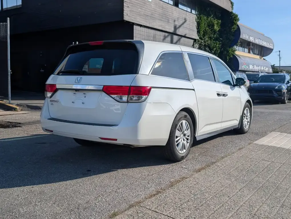Honda Odyssey 2017 photo 5