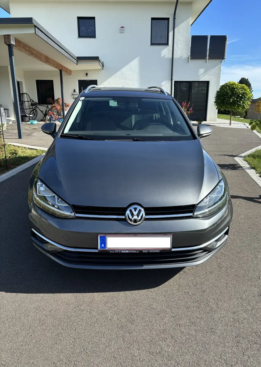 Volkswagen Golf 2019 photo 2