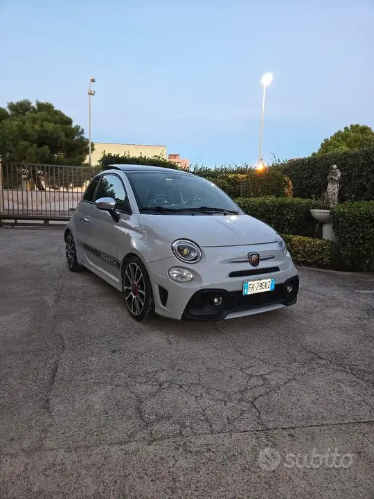 Abarth 595 2018 photo 4