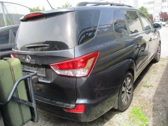 KG Mobility Rodius 2016 photo 3
