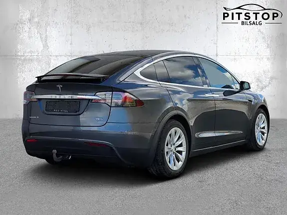 Tesla Model X 2018 photo 5